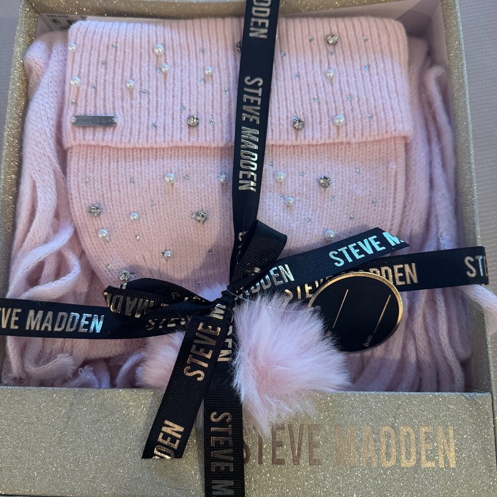 Steve Madden Women's 2-Pc. Embellished Beanie & Scarf Boxed Gift Set - Blush